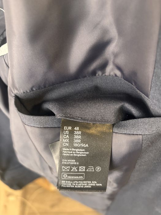 Costum Barbati H&M Bleumarin Marimea S (slim fit)