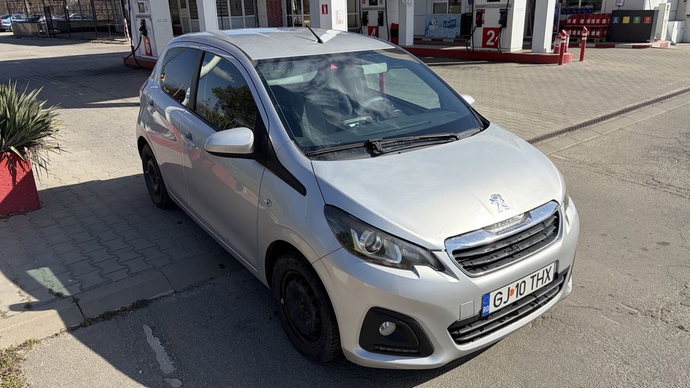 Toyota Aygo sau Peugeot 108 benzina 2900€ si  400€ separat gpl