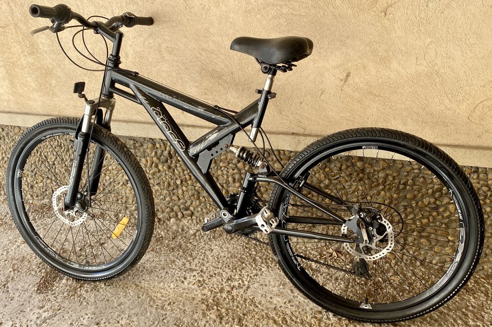 Cross 26 дискови спирачки