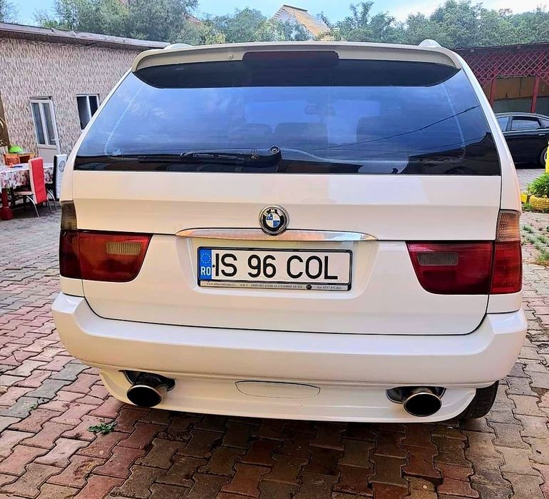 Vând bmw x5 E 53