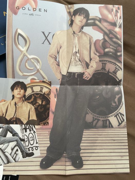 Продам Альбом BTS , Чонгук GOLDEN