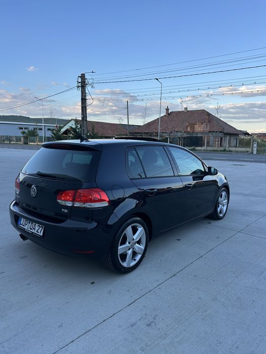 VOLKSWAGEN Golf 2011 — imagine 4