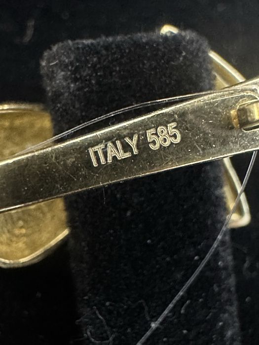 Золото 585  Серьги Масса: 4,05