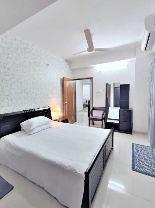 Дава се под наем Двустаен апартамент в Пловдив, Въстанически - 56 кв.м за 178.5 € - Снимка #3