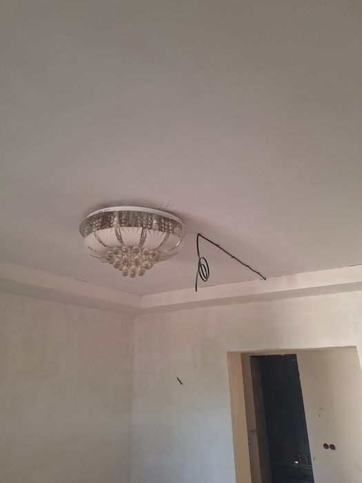 Люстра потолочная