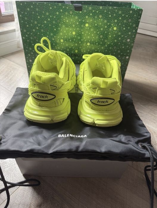 Balenciaga track neon green us 9