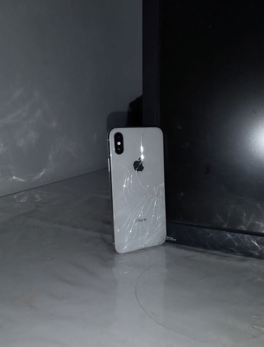 iPhone x Хорошем состоянии