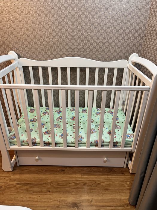 Детска кроватка
