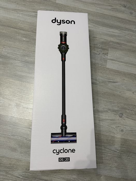 Aspirator Dyson Cyclone V8 Model DS20 Nou/Sigilat