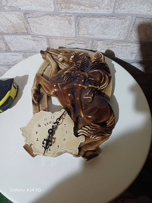 Работещ часовник за битов кът механа