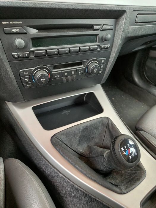 чекмедже жабка бмв е90 е91 е92 е93 bmw e90 e91 e92 e93