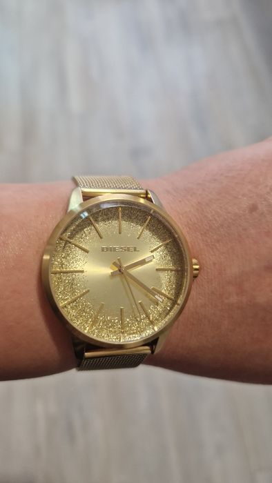Diesel оригинален дамски часовник