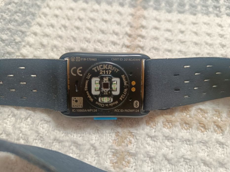 Wahoo Датчик сердечного ритма TICKR Fit Optical