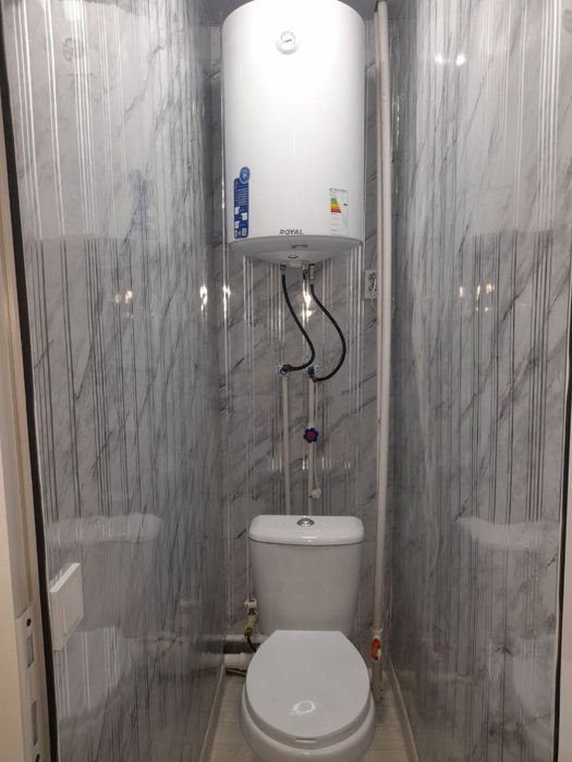 Jizzax shahar Mikrayon 3/1 da 2 xonali uy sotiladi..