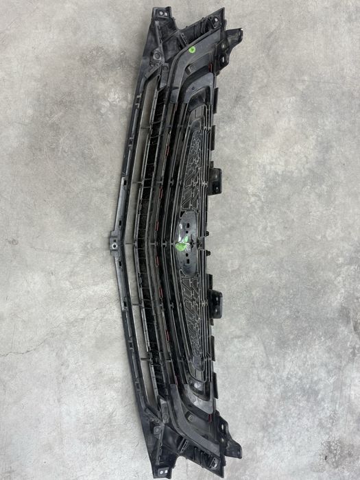 Решетка радиатора Geely Coolray