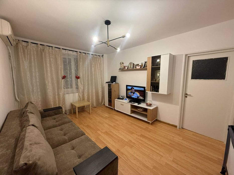 Inchiriez apartament 3 Camere, Hipodrom