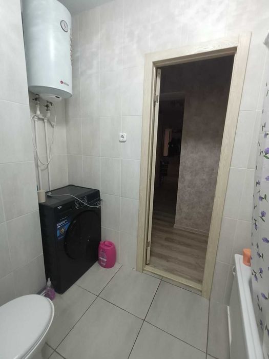 2 ком в Береке на 2 этаже