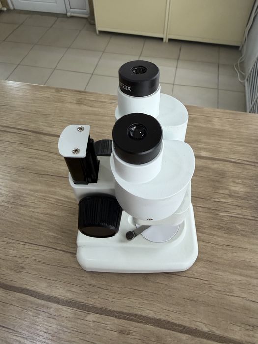 Микроскоп с подсветкой