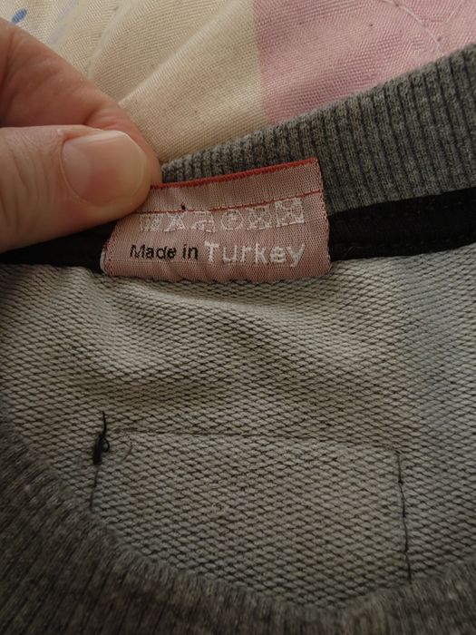 Подаётся женская кофта