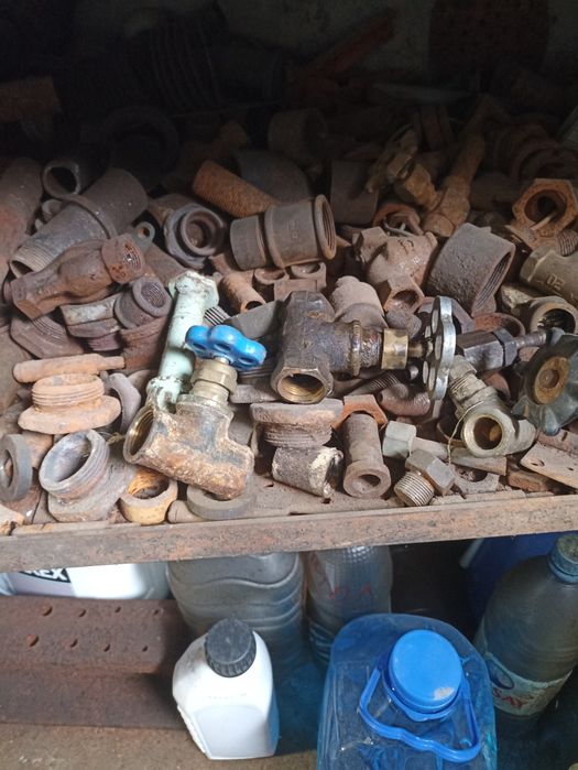 Краны водопроводные и газовые