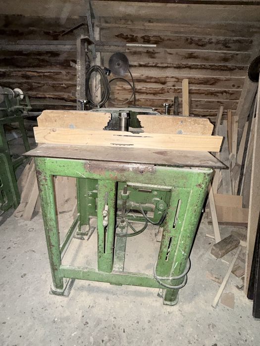 Masini tamplarie plus accesorii