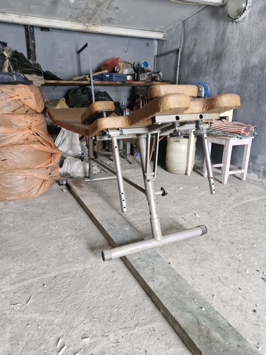 Масажный стол  продам