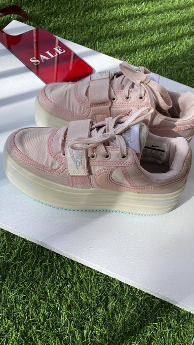 Nike кеды на платформе 36 размер