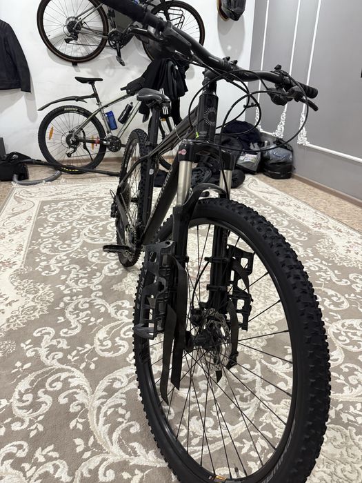 Велосипед  Cannondale  29,5 колесо