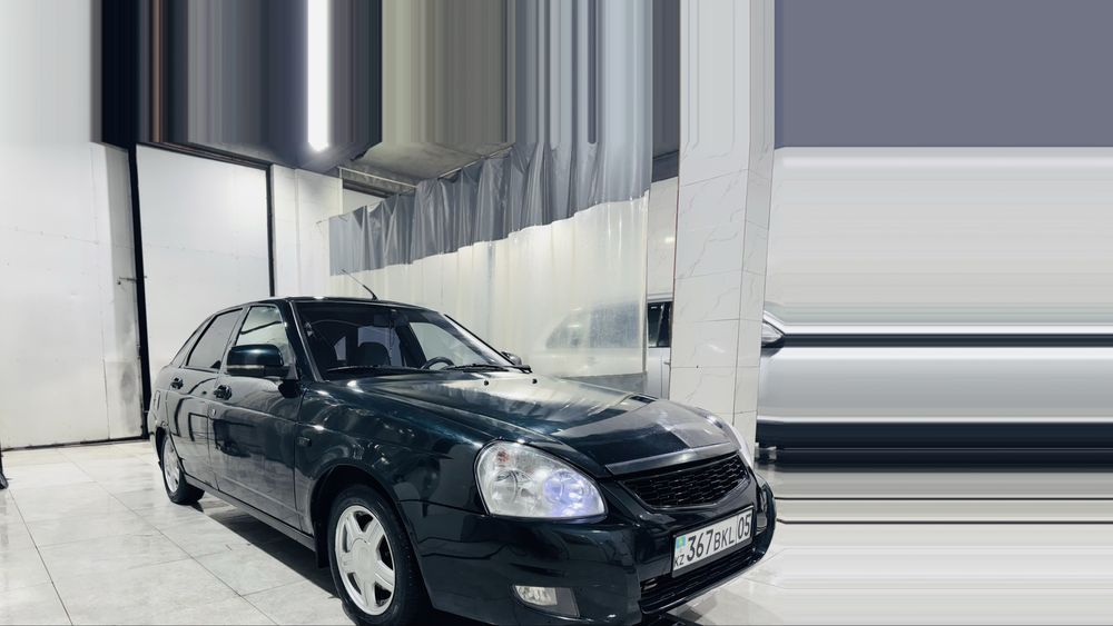 Продам приору 2008год хэтчбек