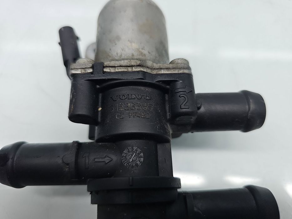 Pompa apa Volvo XC90 II [Fabr 2015-2024] 31338385 2.0 Hib B4204T  236K