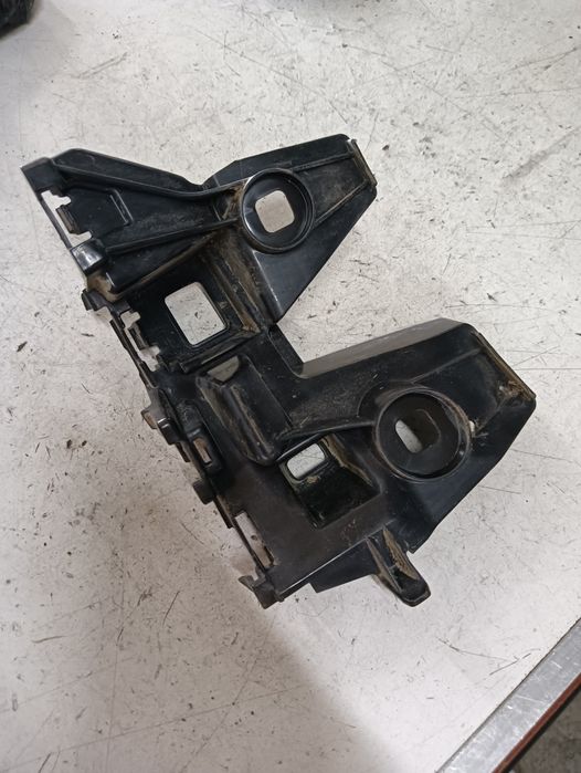 Suport Bara Dreapta Spate Volkswagen (Svw) Passat (B8) [ 2016 - > ] O