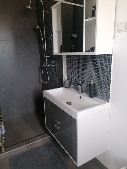 Casă nouă  la 11 km de oraș, 162.000 euro