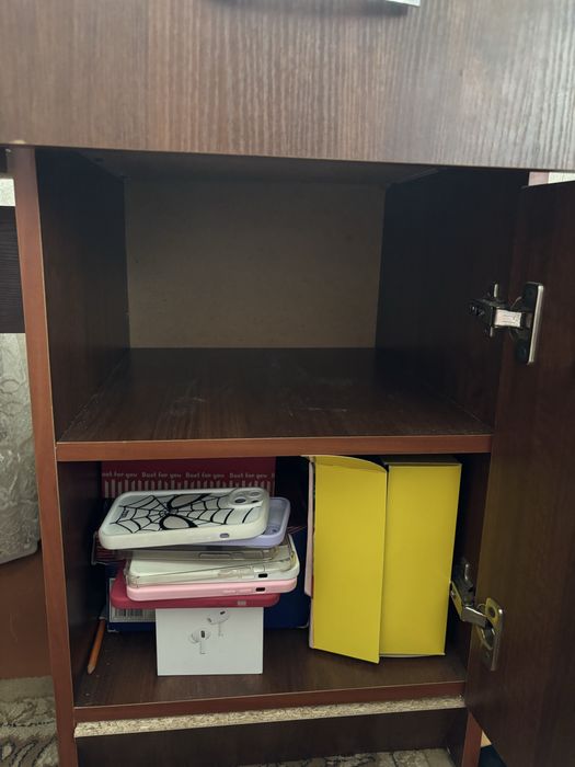 Продам письменный стол