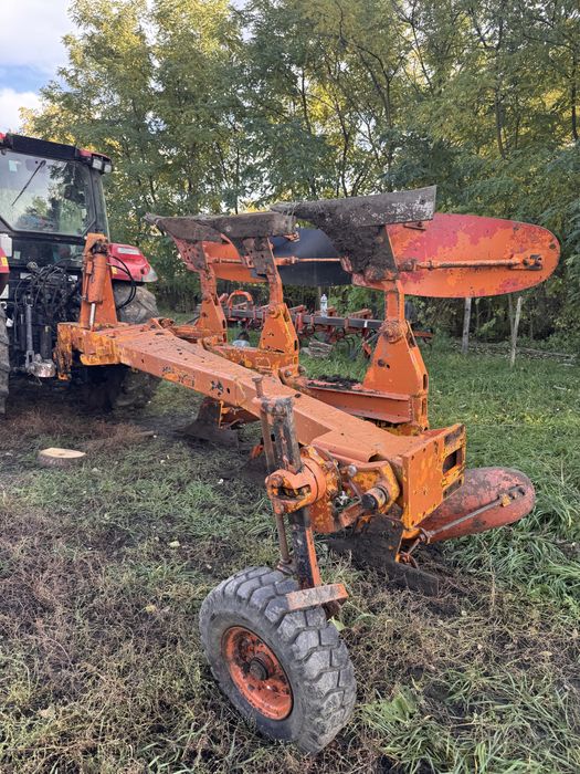 Vând Plug huard 3+1 sau schimb