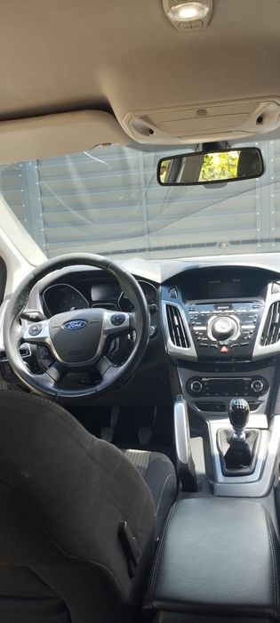 FORD Focus 2012 — imagine 5
