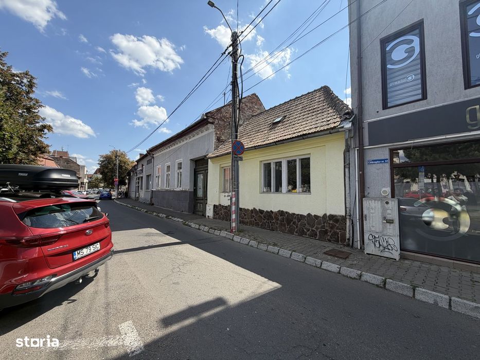 Spatiu comercial de inchiriat  langa MISAKI / GLOW ARTIST SALON