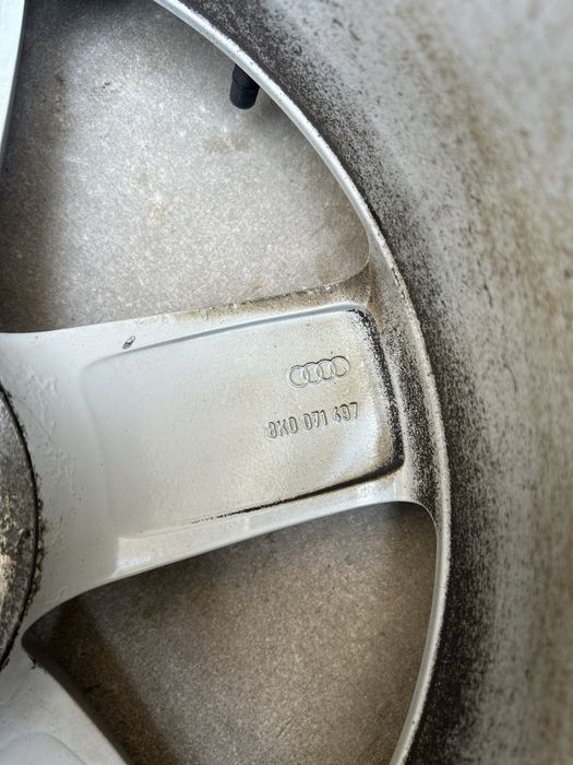 Jante Audi R17 cu anvelope de Iarna Bridgestone