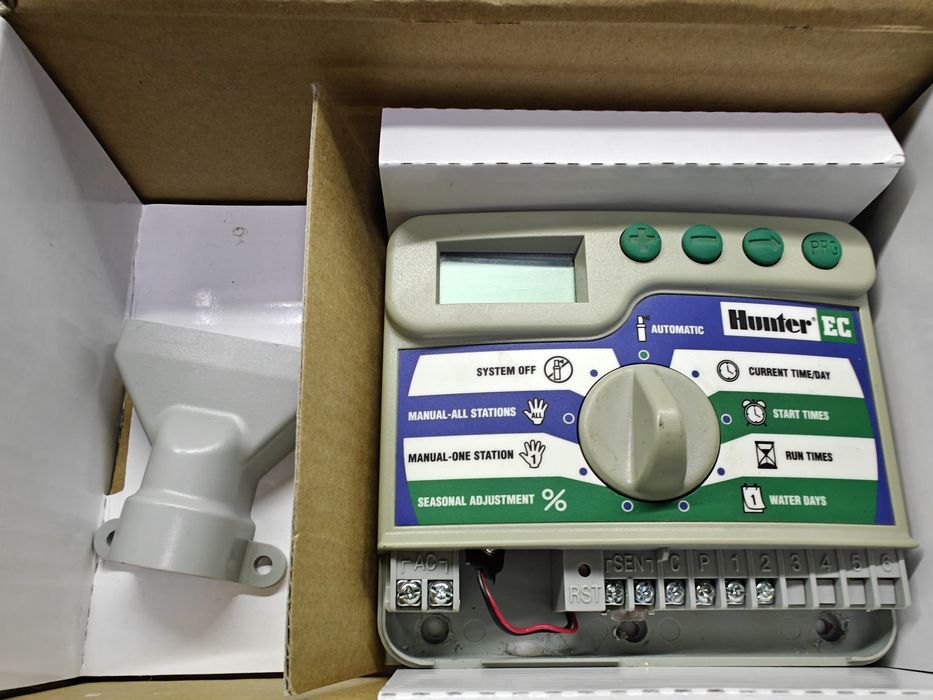 Контроллер полива Hunter EC