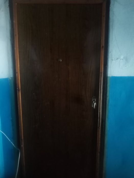 Входная металлическая дверь