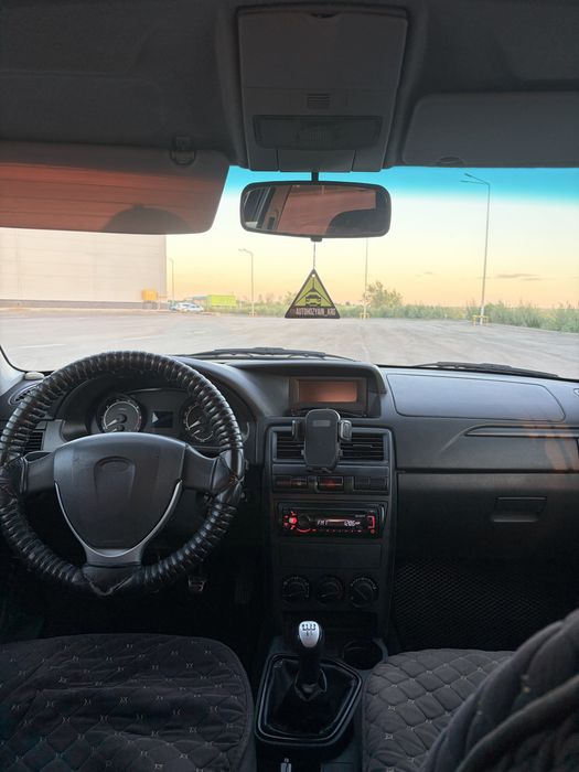 Продам приору 2.