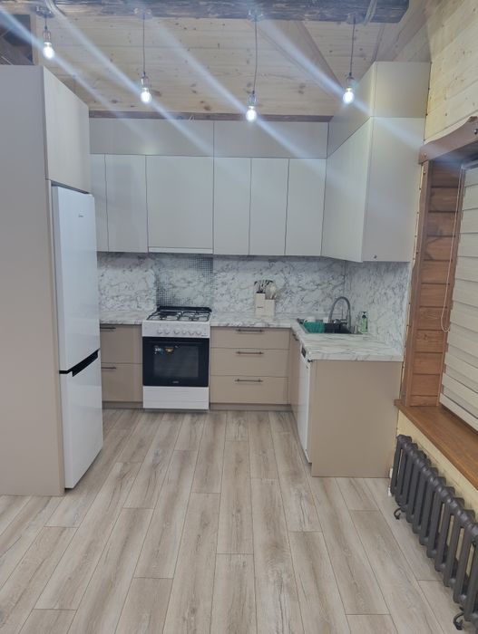 Дом расположенный в лесу