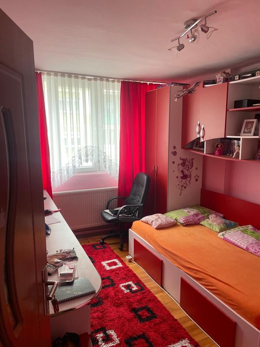 Apartament 4 camere