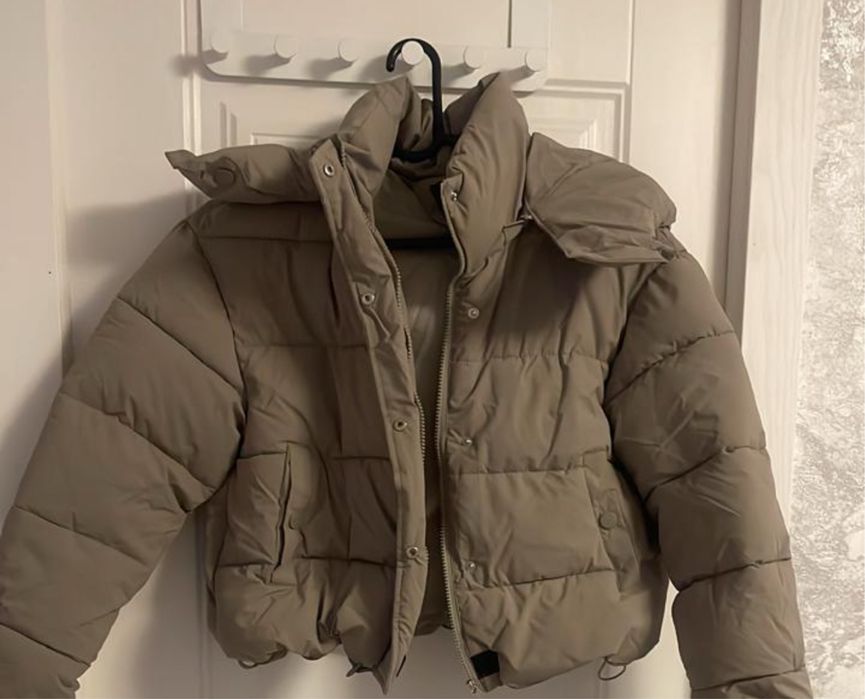 Зимняя куртка новая