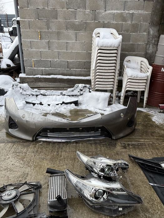 броня/фарове/кулер/перка/решетка за toyota auris