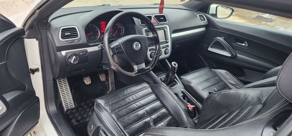 VOLKSWAGEN Scirocco 2009 — imagine 5