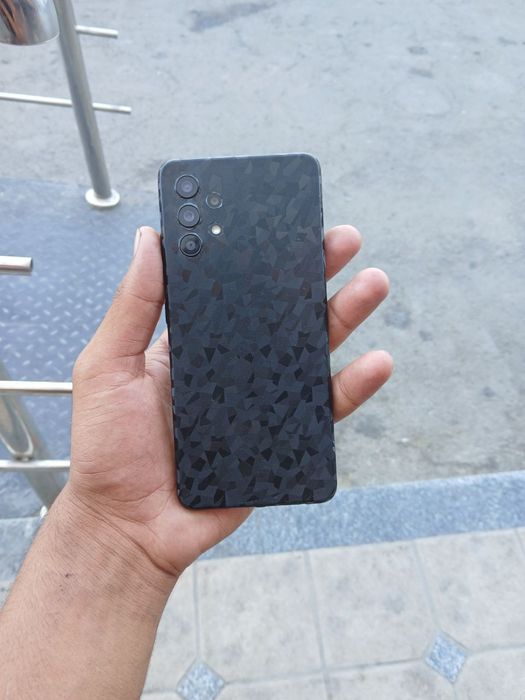 Samsung galaxy A32 blue