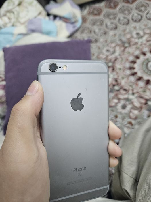 Продам айфон 6с идеял