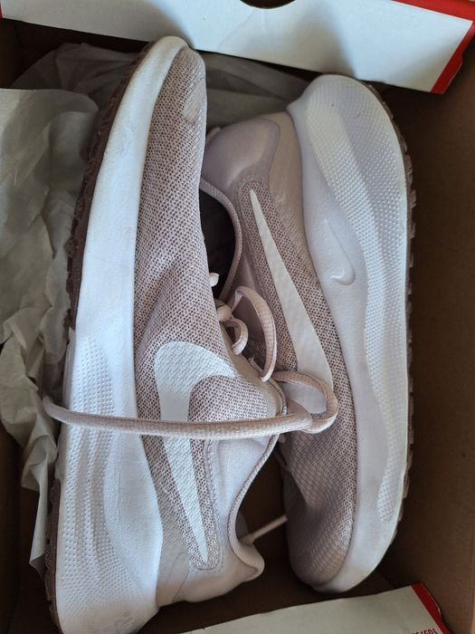 Nike  дамски N38