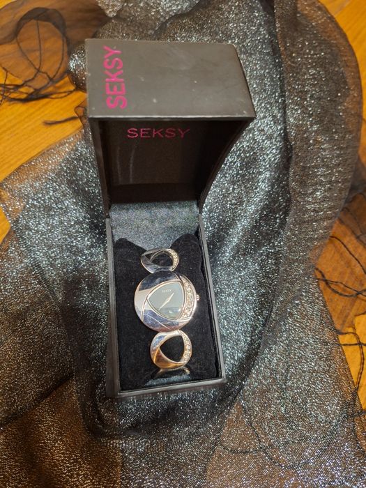 Часовник Sekonda