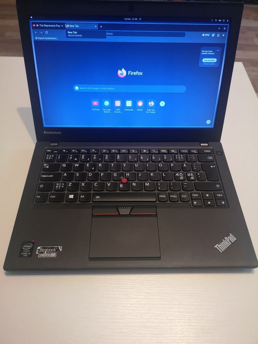 Vând laptop Lenovo ThinkPad x250 16gb ram i5 250gb ssd